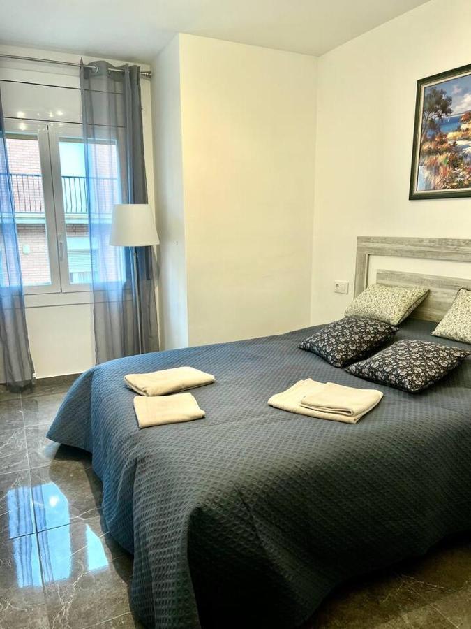 Amplio Apartamento Tranquilo Cerca De La Playa Roses Luaran gambar