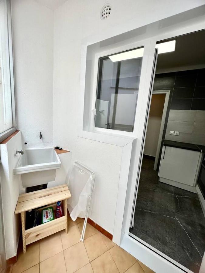 Amplio Apartamento Tranquilo Cerca De La Playa Roses Luaran gambar