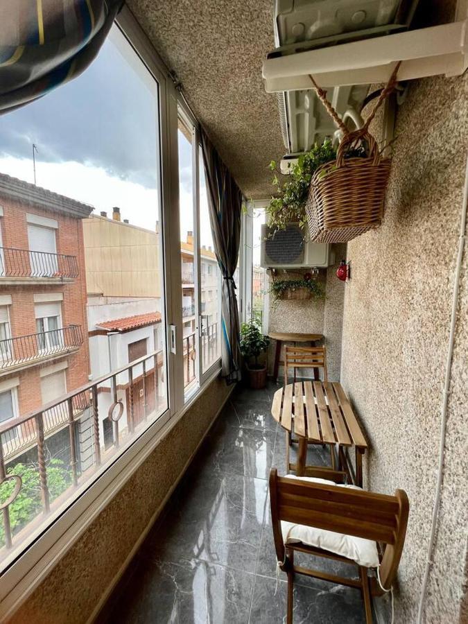 Amplio Apartamento Tranquilo Cerca De La Playa Roses Luaran gambar